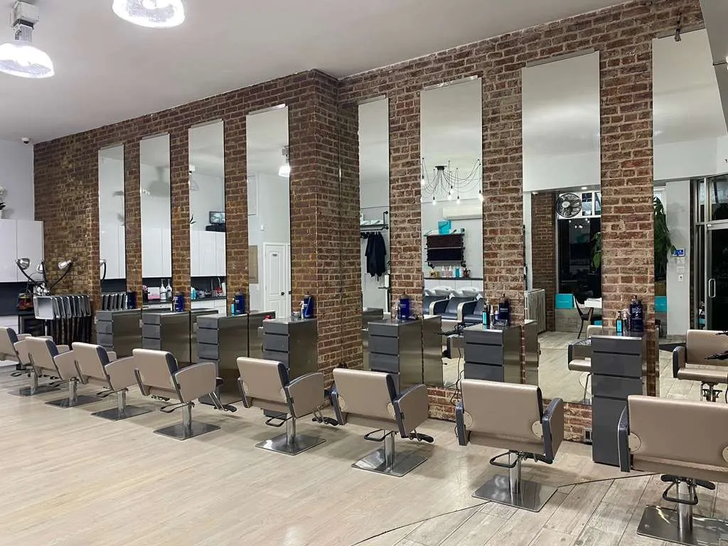 Interior of Envee Salon in Astoria